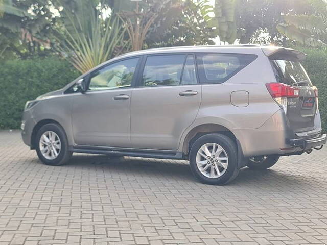 Used Toyota Innova Crysta [2016-2020] 2.4 V Diesel in Surat