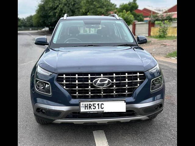 Used 2020 Hyundai Venue in Delhi