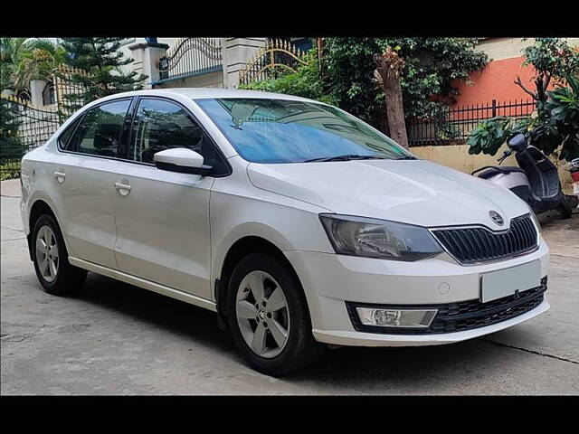 Used Skoda Rapid Ambition 1.5 TDI AT in Hyderabad