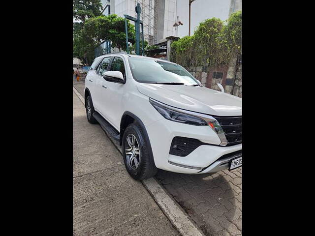 Used Toyota Fortuner Legender 2.8 4X4 AT in Mumbai