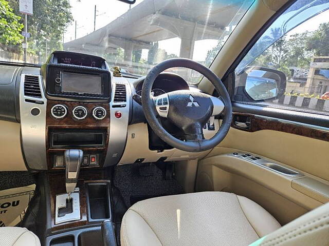 Used Mitsubishi Pajero Sport 2.5 AT in Mumbai