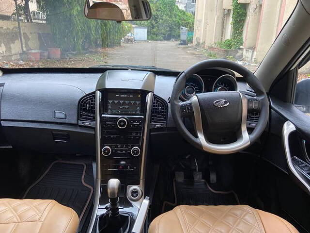 Used Mahindra XUV500 W7 [2018-2020] in Delhi