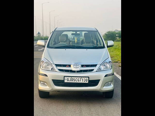 Used 2006 Toyota Innova in Surat