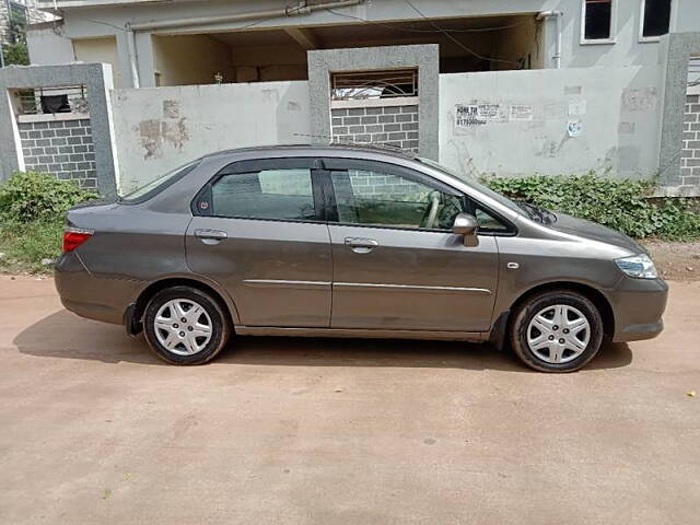 Used Honda City ZX GXi in Hyderabad