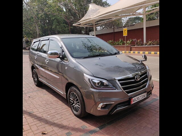 Used 2013 Toyota Innova in Mangalore