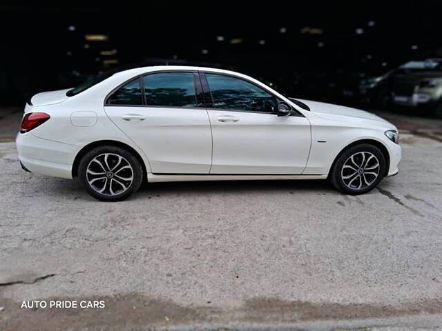 Used Mercedes-Benz C-Class [2014-2018] C 220 CDI Avantgarde in Hyderabad