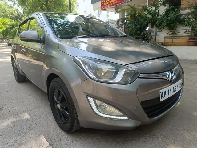 Used 2013 Hyundai i20 in Hyderabad