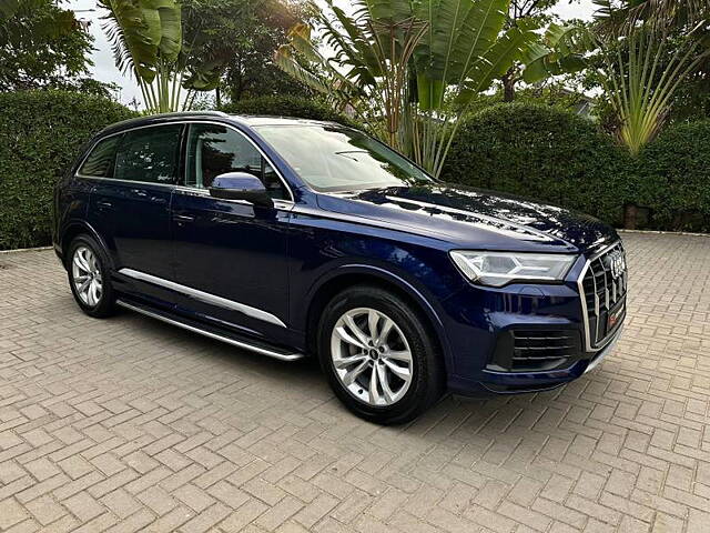 Used Audi Q7 Premium Plus 55 TFSI in Surat