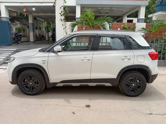 Used Maruti Suzuki Vitara Brezza [2016-2020] ZDi AGS in Hyderabad