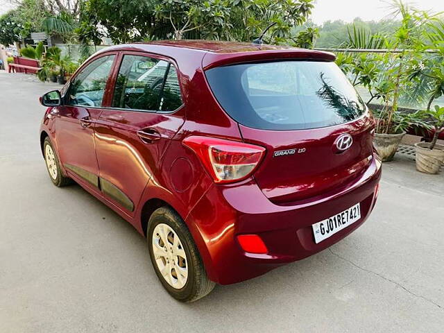 Used Hyundai Grand i10 [2013-2017] Magna 1.2 Kappa VTVT [2013-2016] in Ahmedabad