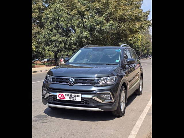 Used Volkswagen Taigun [2021-2023] Highline 1.0 TSI MT in Chandigarh