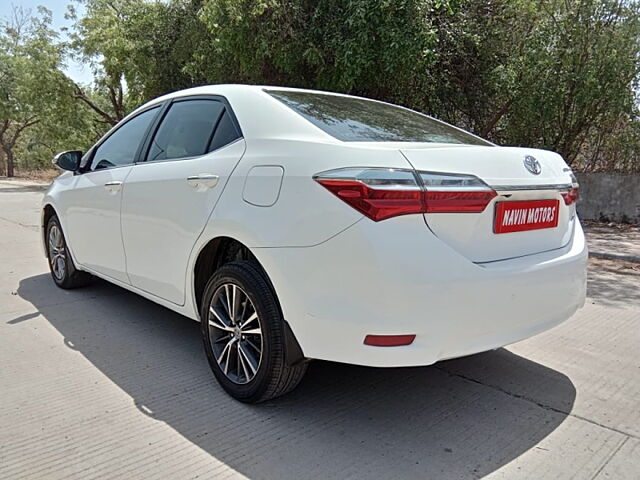 Used Toyota Corolla Altis [2014-2017] VL AT Petrol in Ahmedabad