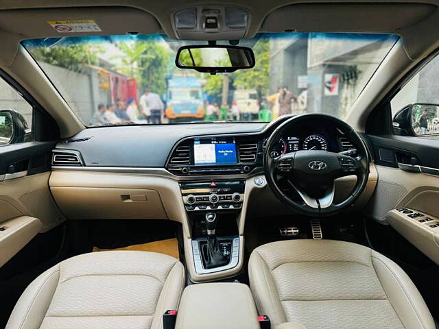 Used Hyundai Elantra SX (O) 1.5 AT in Kolkata