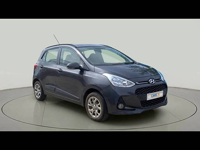 Used 2020 Hyundai Grand i10 in Pune