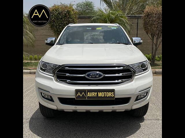 Used 2020 Ford Endeavour in Delhi