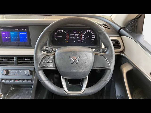 Used Mahindra XUV700 MX Petrol MT 5 STR [2021] in Hyderabad