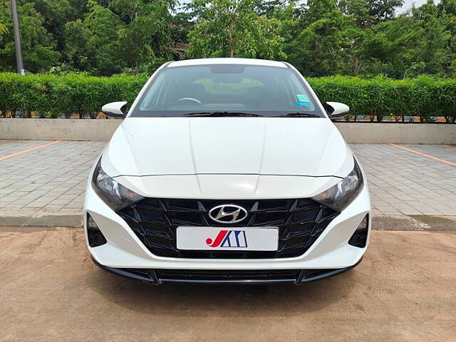 Used Hyundai i20 [2020-2023] Sportz 1.2 MT [2020-2023] in Ahmedabad