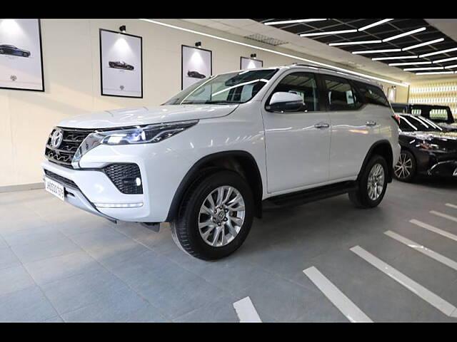 Used Toyota Fortuner 4X4 AT 2.8 Diesel in Delhi