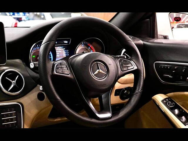 Used Mercedes-Benz CLA 200 CDI Sport in Delhi