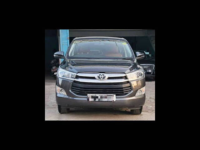 Used 2019 Toyota Innova Crysta in Agra