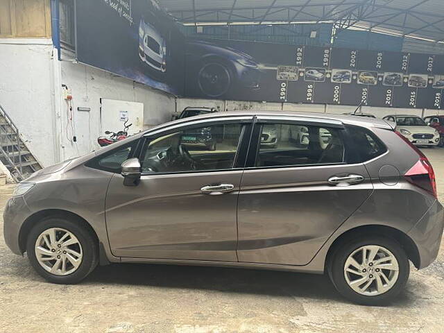 Used Honda Jazz [2015-2018] V Petrol in Thane