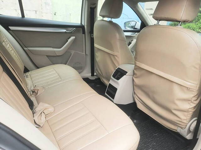 Used Skoda Octavia [2015-2017] 2.0 TDI CR Ambition Plus in Mumbai