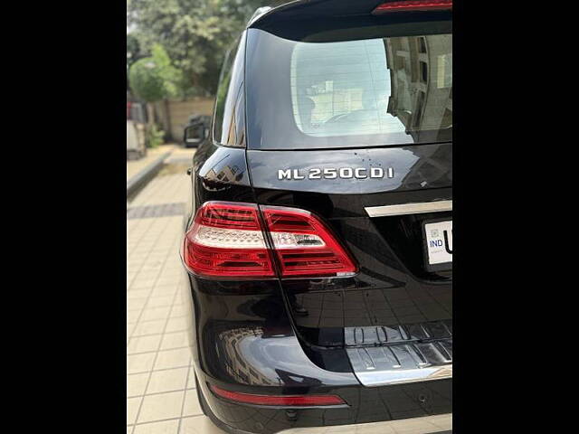 Used Mercedes-Benz M-Class ML 250 CDI in Ghaziabad