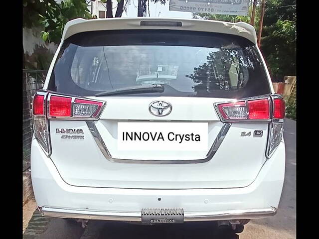 Used Toyota Innova Crysta [2016-2020] 2.4 G 7 STR [2016-2017] in Kanpur