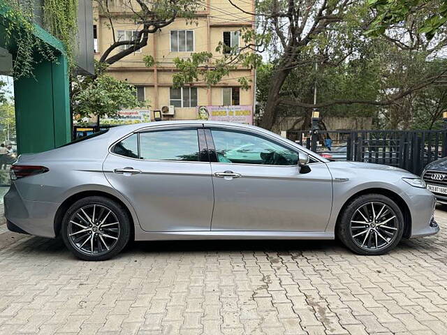 Used Toyota Camry Hybrid in Chennai