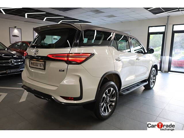 Used Toyota Fortuner Legender 2.8 4X4 AT in Delhi