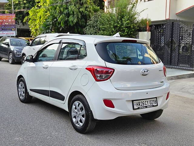 Used Hyundai Grand i10 [2013-2017] Magna AT 1.2 Kappa VTVT [2016-2017] in Delhi