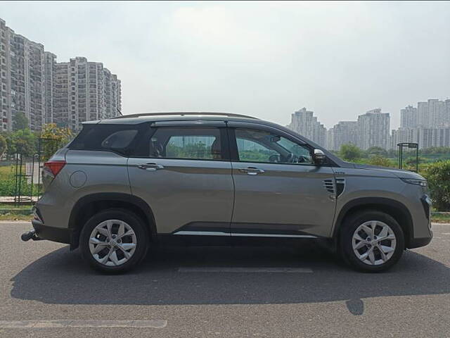 Used MG Hector Plus [2020-2023] Super 1.5 Petrol Turbo Hybrid MT 7-STR in Noida