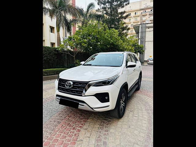 Used Toyota Fortuner [2016-2021] 2.8 4x2 AT [2016-2020] in Mohali