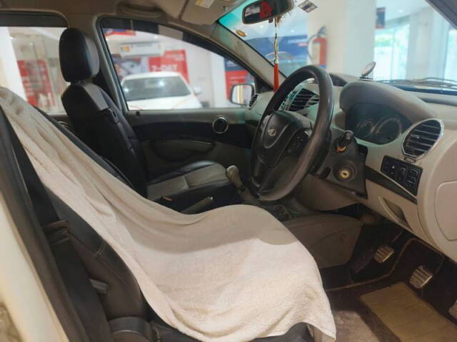 Used Mahindra NuvoSport N8 in Kanpur