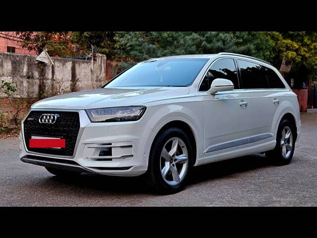 Used 2016 Audi Q7 in Delhi