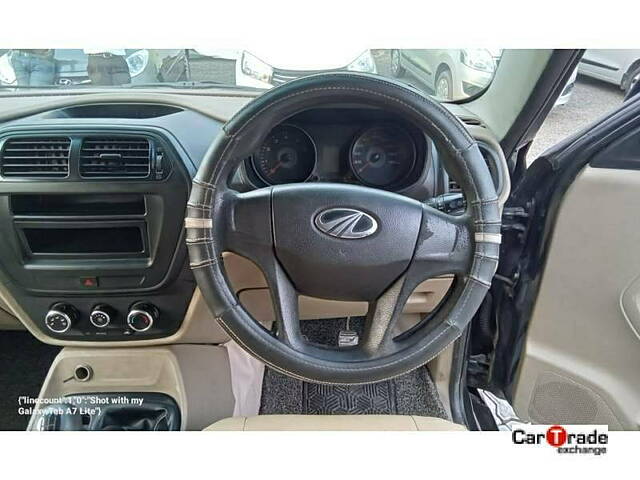 Used Mahindra TUV300 [2015-2019] T4 Plus in Nashik