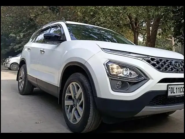 Used 2021 Tata Safari in Delhi