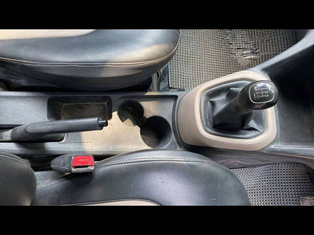 Used Hyundai Grand i10 [2013-2017] Magna 1.2 Kappa VTVT [2013-2016] in Ahmedabad