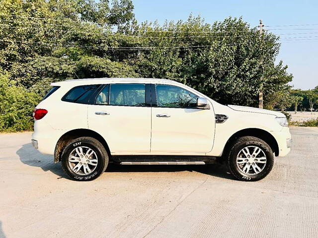 Used Ford Endeavour [2016-2019] Trend 3.2 4x4 AT in Gurgaon