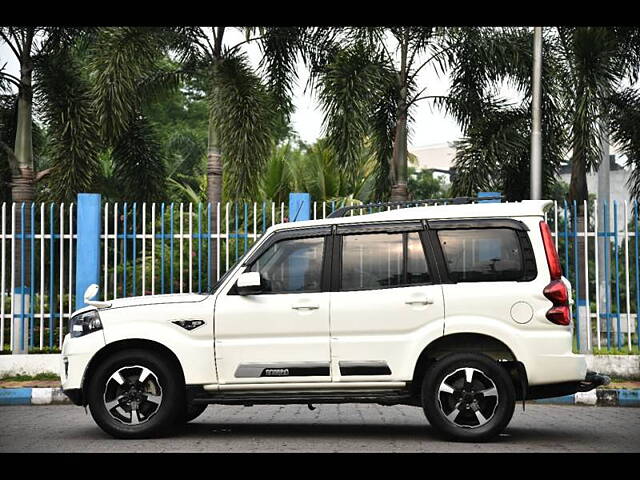 Used Mahindra Scorpio S11 MT 7S in Kolkata