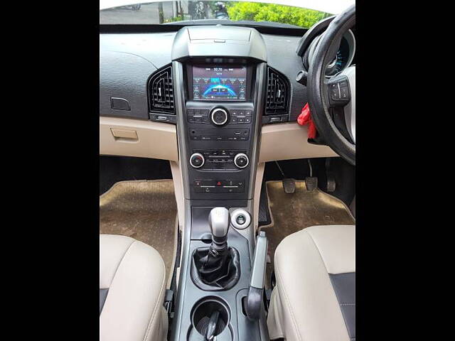 Used Mahindra XUV500 [2015-2018] W9 1.99 in Kolkata