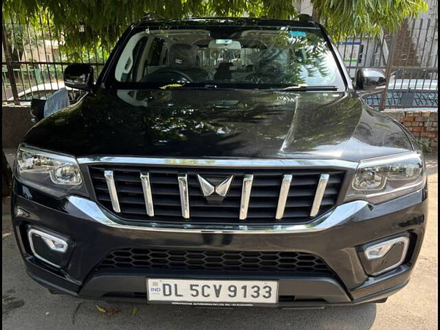 Used Mahindra Scorpio N Z8 Petrol MT 7 STR [2022] in Delhi