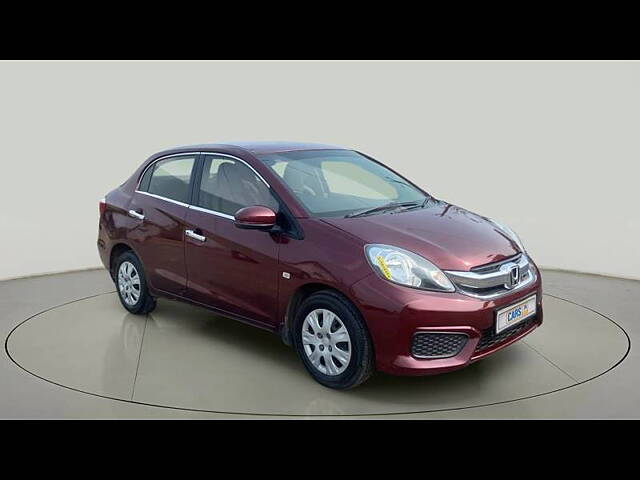 Used 2017 Honda Amaze in Surat