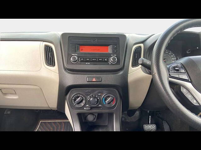 Used Maruti Suzuki Wagon R [2019-2022] VXi 1.2 AMT in Surat