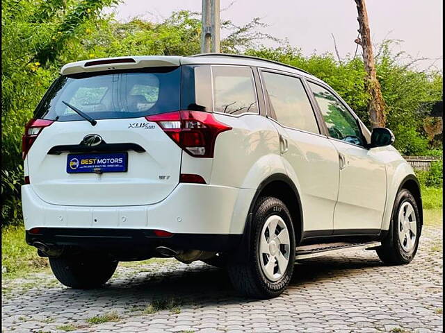 Used Mahindra XUV500 [2015-2018] W4 [2015-2016] in Ahmedabad