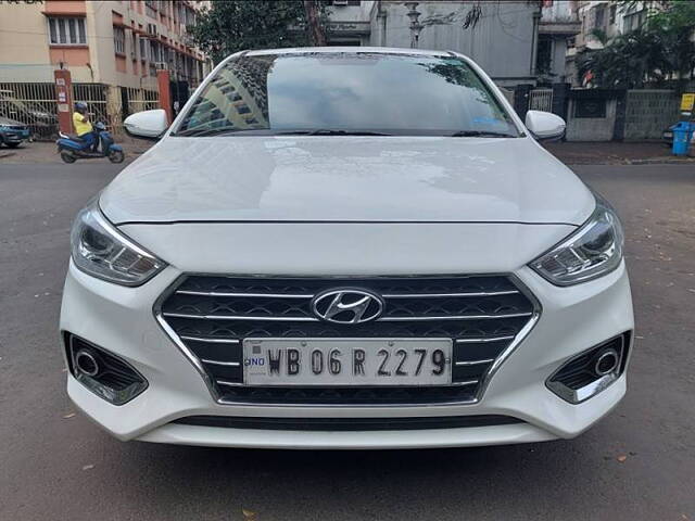 Used 2019 Hyundai Verna in Kolkata