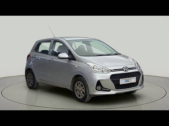 Used 2018 Hyundai Grand i10 in Delhi