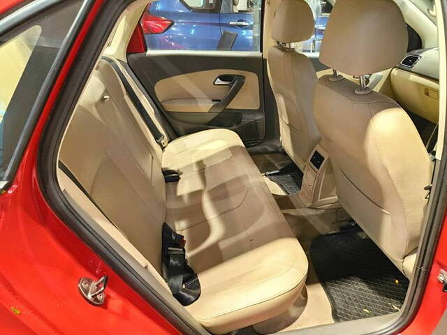 Used Volkswagen Vento [2015-2019] Highline Plus 1.2 (P) AT 16 Alloy in Kolkata