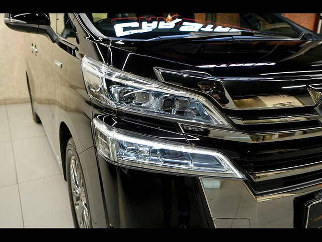 Used Toyota Vellfire [2020-2023] Hybrid in Kanpur