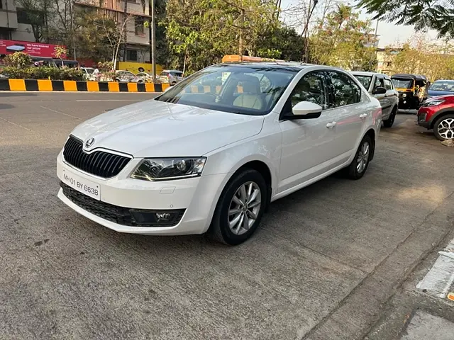 Used 2015 Skoda Octavia in Mumbai